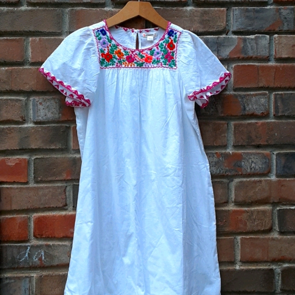 Girls dress